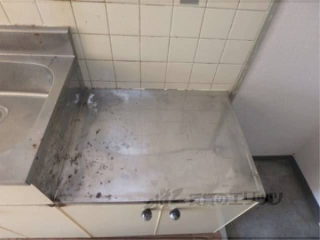 キッチン　コンロ置き場