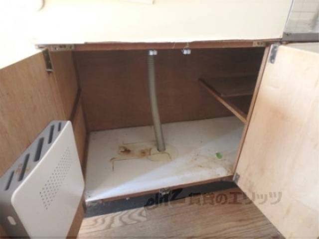 キッチン　収納