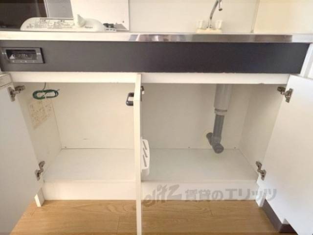 キッチン　下収納