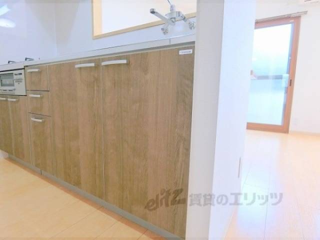 キッチン　収納