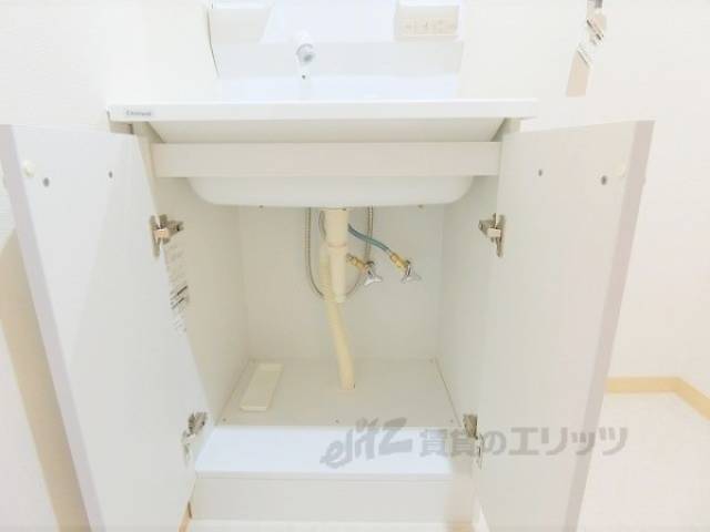 洗面所　収納