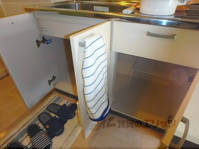 キッチン　下部収納