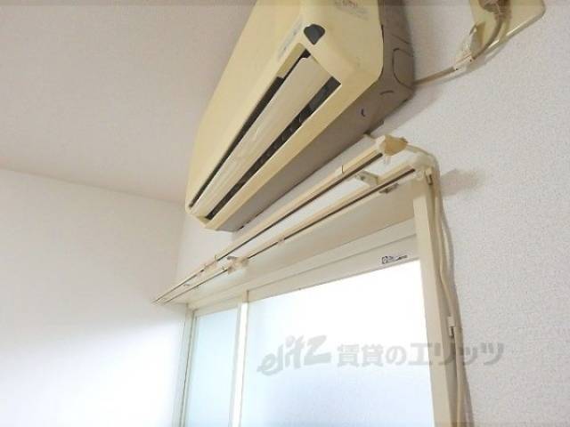 カーテンレール