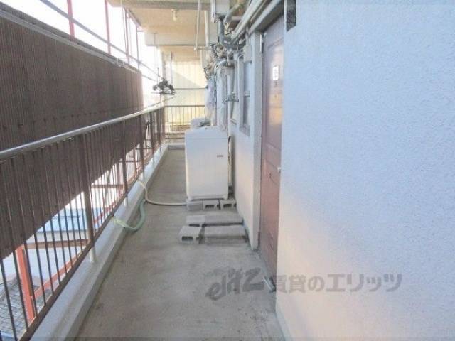 玄関　玄関前廊下