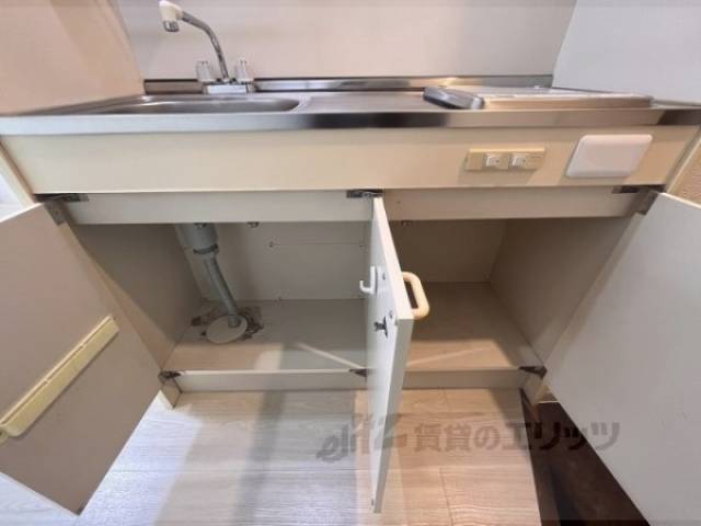 キッチン　収納