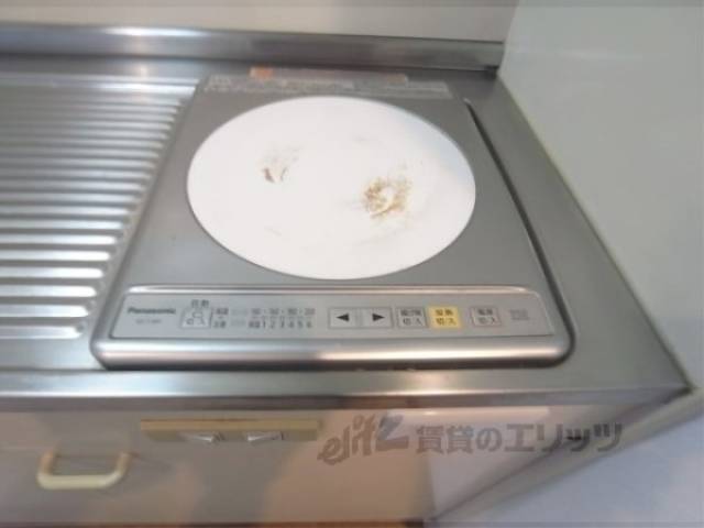 キッチン　電気コンロ（1口）