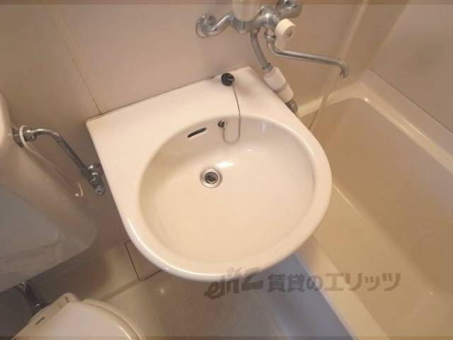 ユニットバス　手洗器