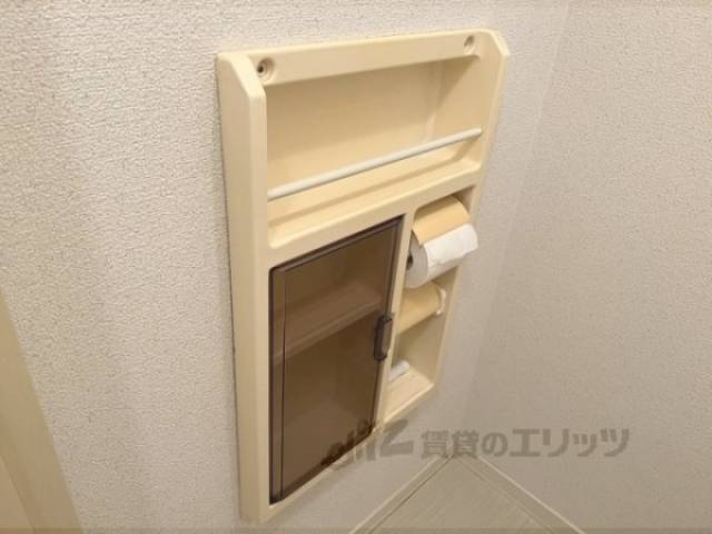 トイレ　収納