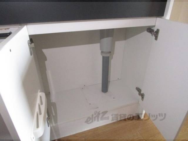 キッチン　下部収納