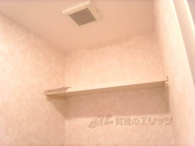 トイレの棚