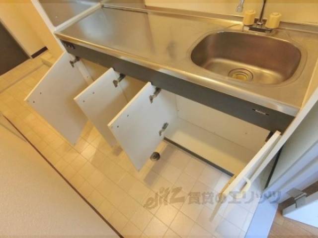 キッチン　下部収納