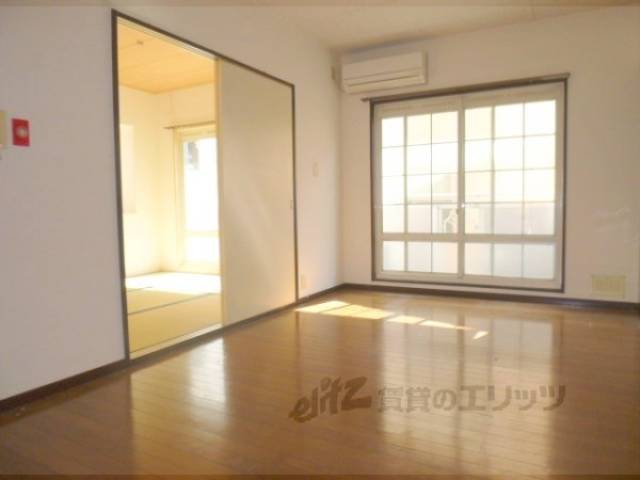 リビング　ＬＤＫ10帖