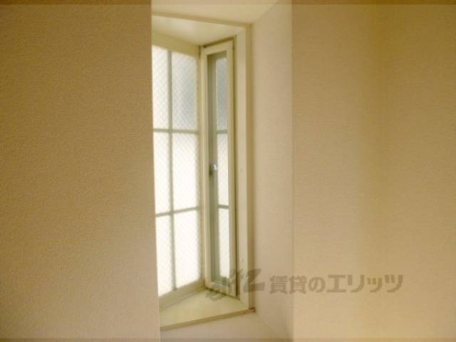 和室　和室4.5帖出窓