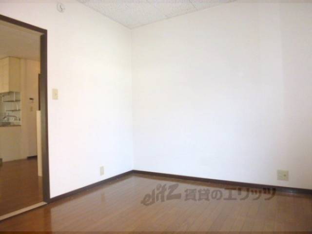 洋室　洋室5.5帖