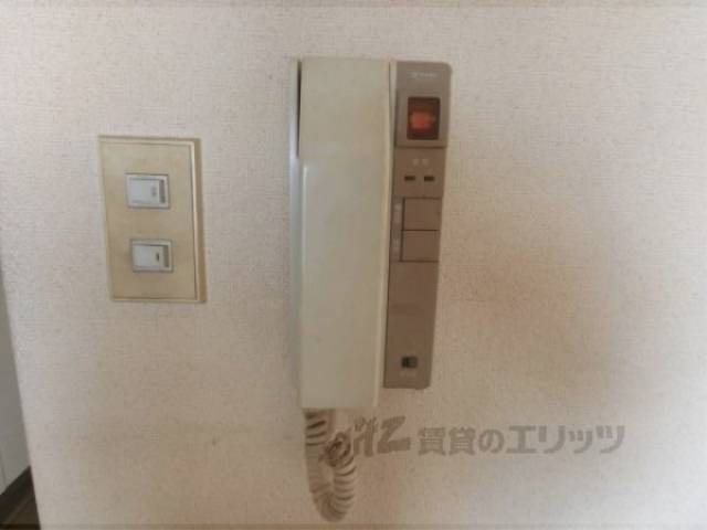 インターホン