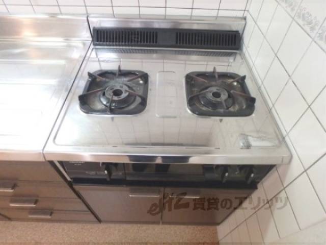 キッチン　ガス2口コンロ