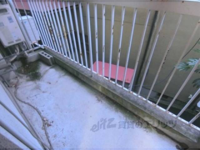 ベランダ　エアコン