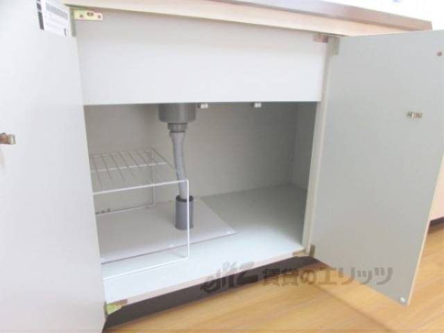 キッチン下収納
