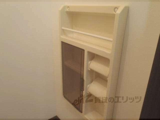 トイレ　収納