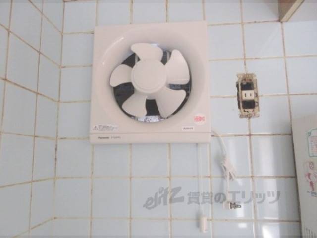 キッチン　キッチン換気扇