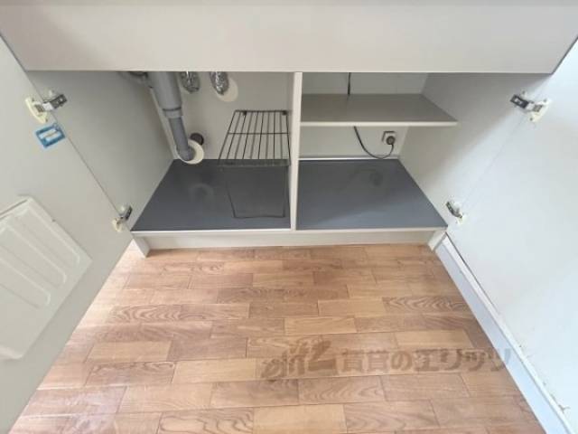 キッチン　下部収納