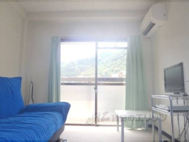 洋室　ごめんなさい！家具は付いてきません。