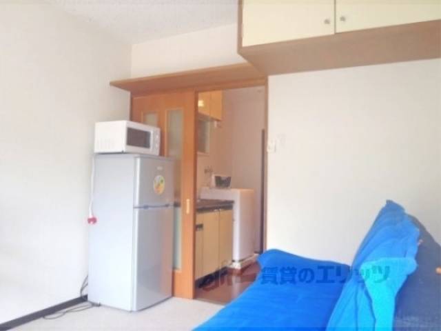 洋室　家具は付いてきません。