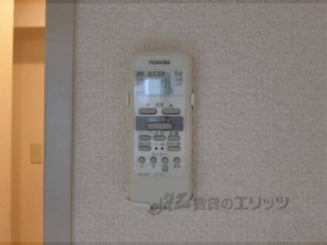 エアコンリモコン