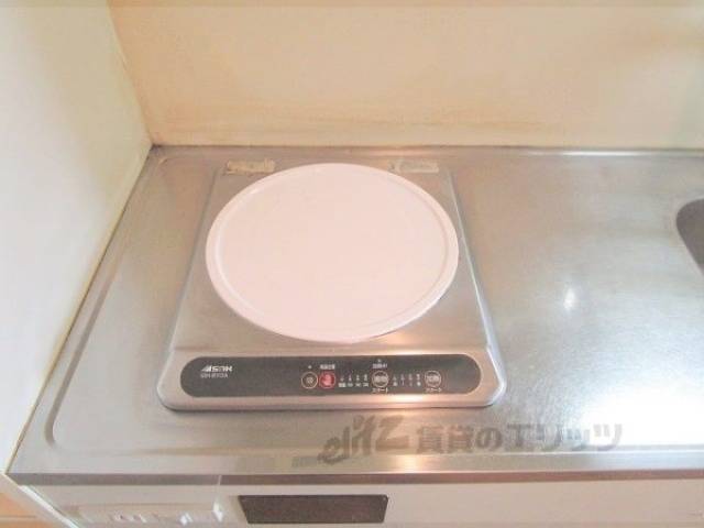 キッチン　コンロ