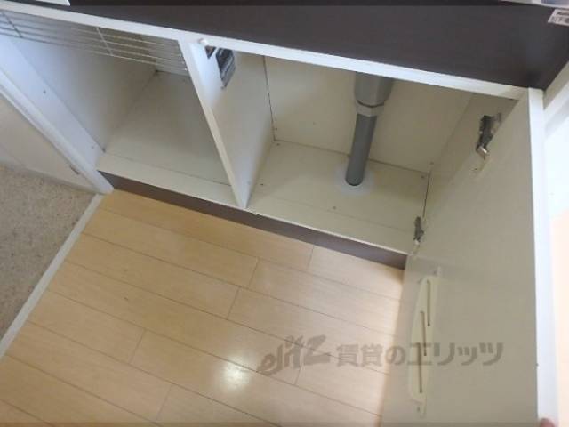キッチン　収納