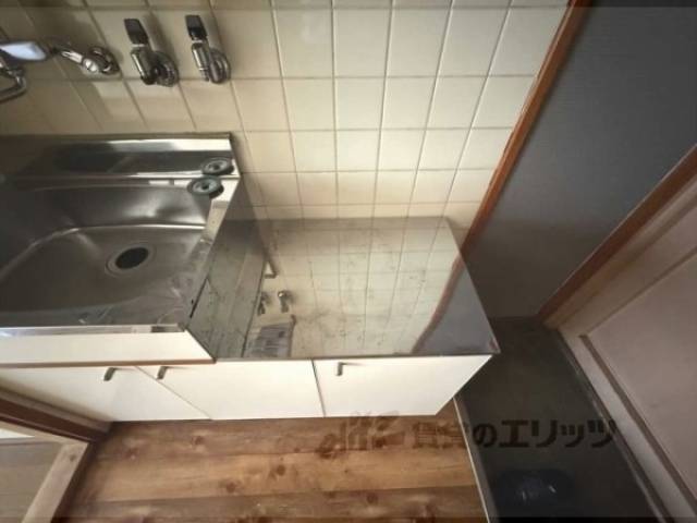 キッチン　コンロ置き場