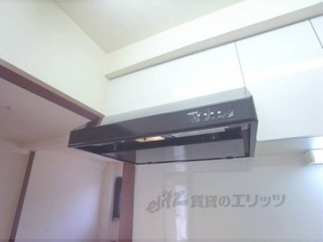 キッチン　換気扇