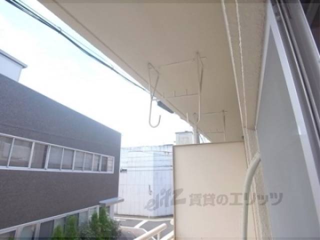 物干し竿置き