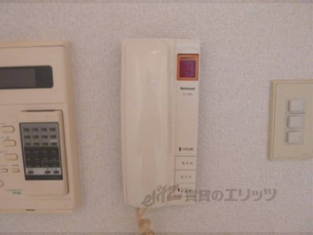 インターホン　ドアホンモニター