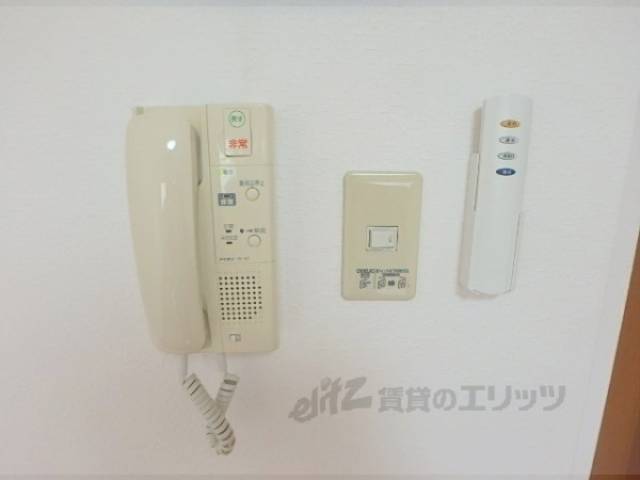 インターホン