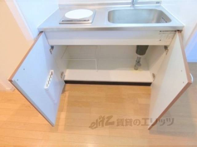 キッチン　下部収納