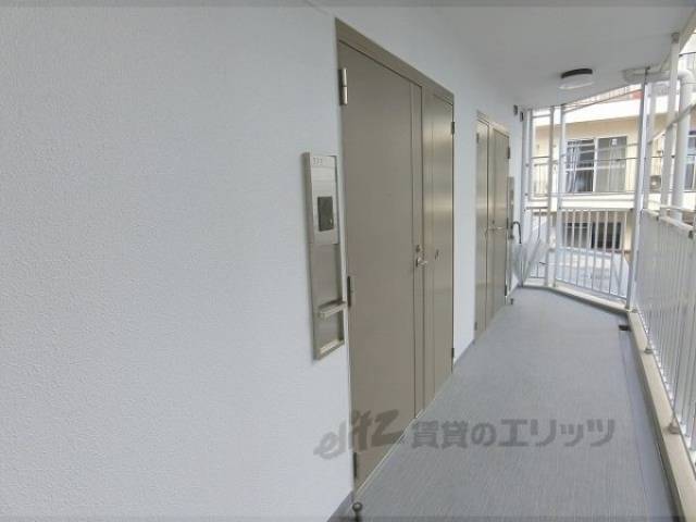 玄関　風呂　浴槽