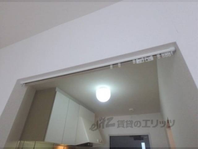 レール　カーテンレールが付いています