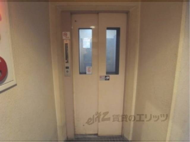 エレベーター