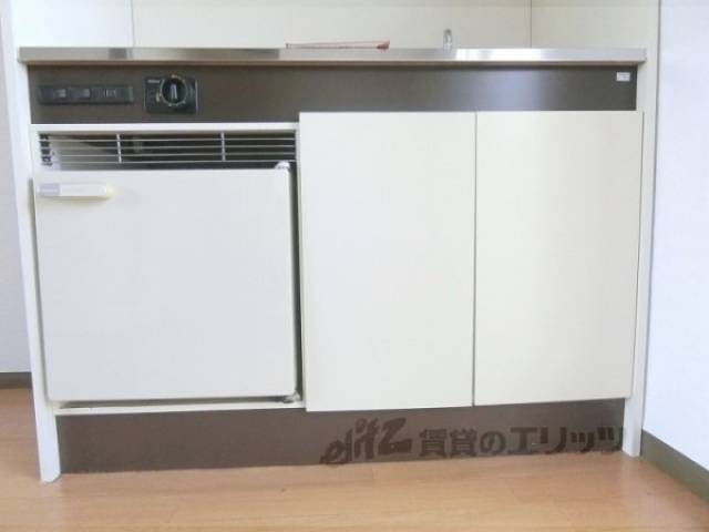 キッチン　下部収納