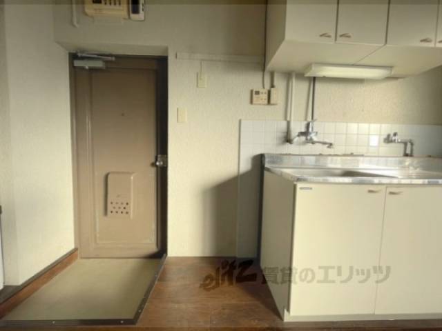 冷蔵庫置場