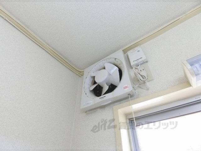 キッチン　換気扇