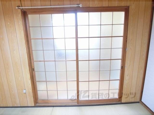 和室　扉