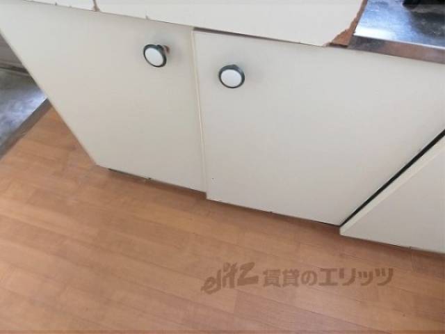 キッチン　収納