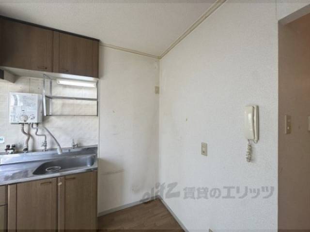 冷蔵庫置場