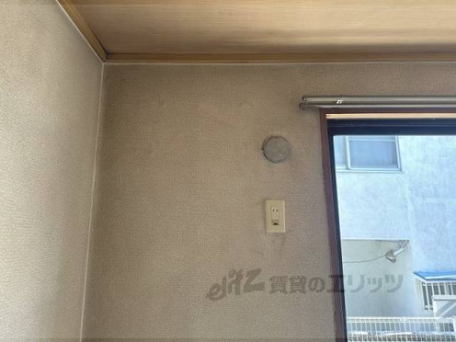 エアコン　設置位置