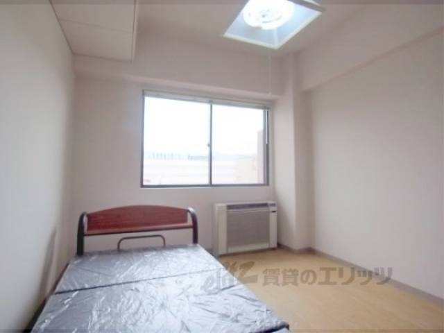 居室　日当たりがよく、明るいお部屋です。