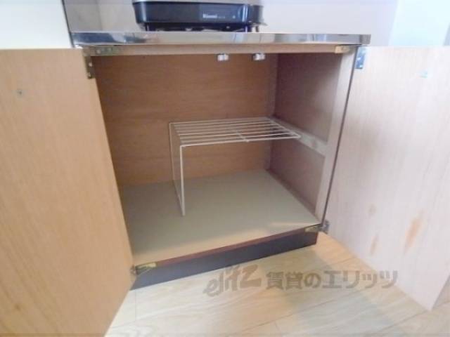 キッチン　収納下部