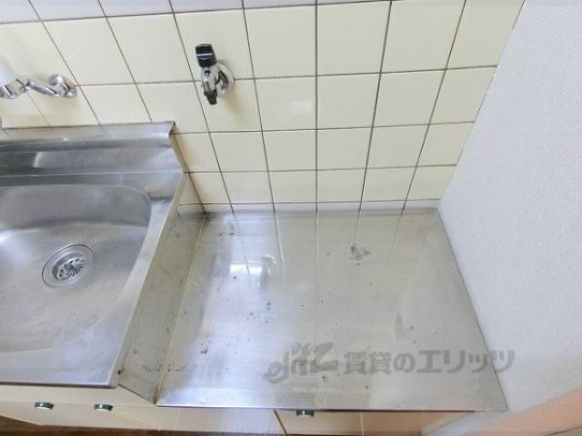 キッチン　コンロ置き場