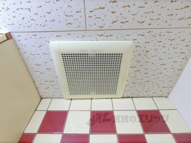 キッチン　換気扇